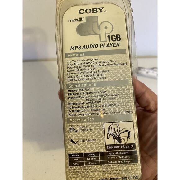 Coby 1 GB MP3 Audio Player 500 Songs Clip 1G Sealed Vintage Y2K 2007 - Picture 6 of 7